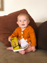 Load image into Gallery viewer, Cable Cardigan